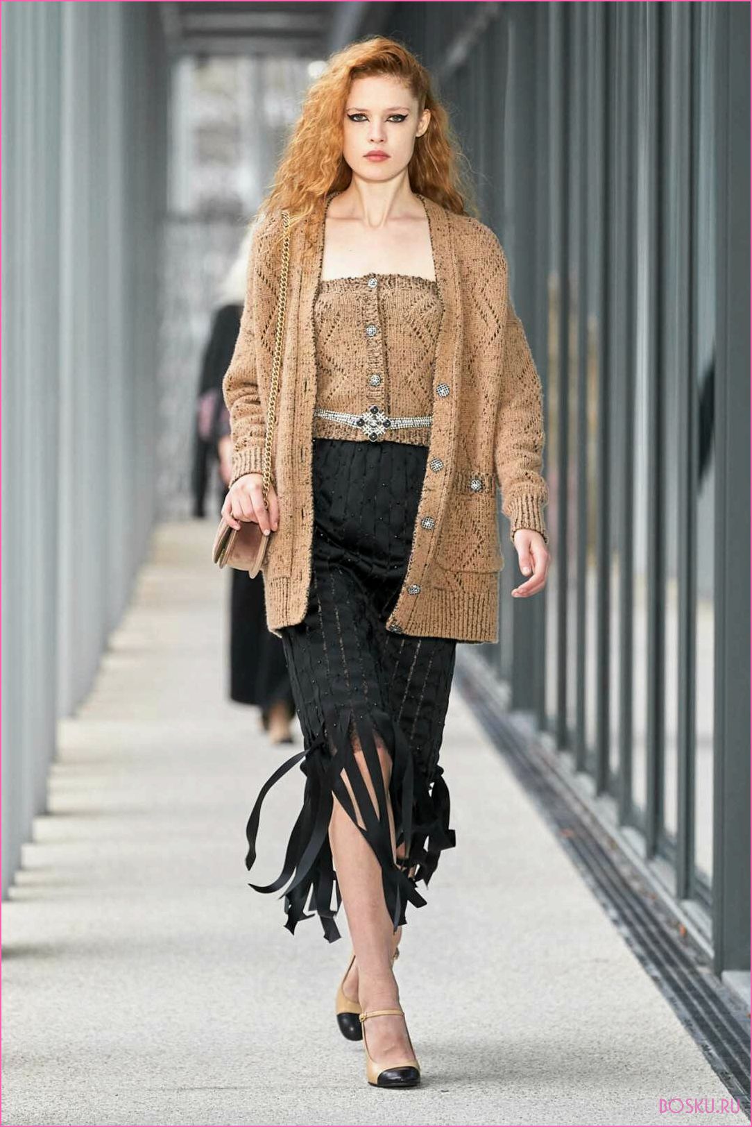 Коллекция Chanel Pre-Fall 2024: новые тренды и стильные образы