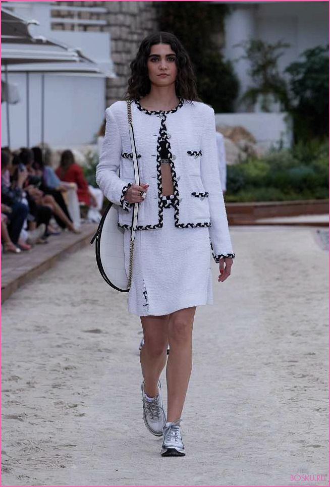 Круизная коллекция Chanel Resort 2024: новейшие тренды и элегантность